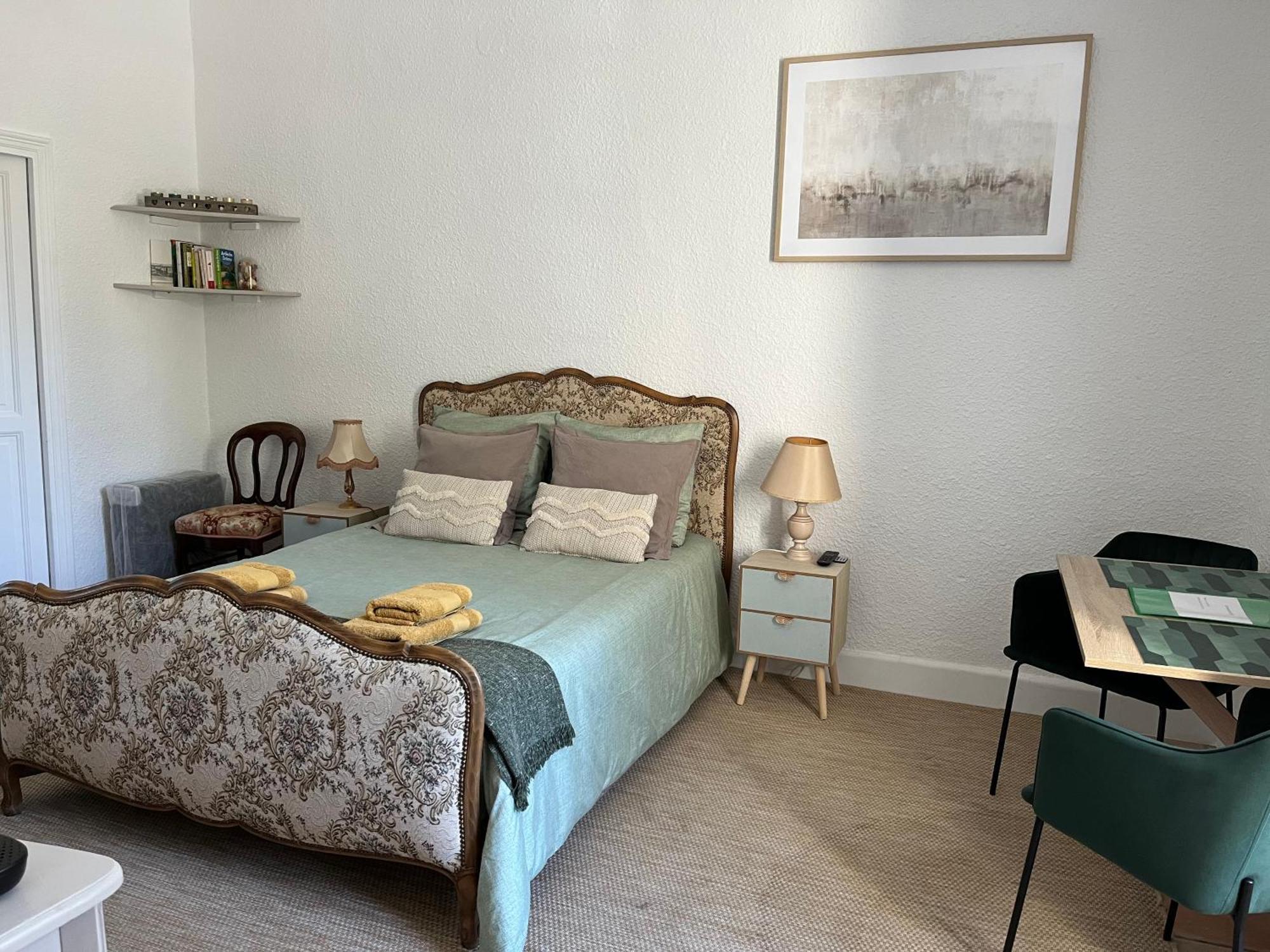 Au Petit Faubourg Apartment Grignan Exterior photo